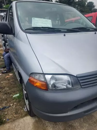 Toyota Hiace