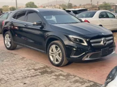 Mercedes-Benz GLA 250