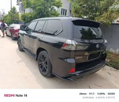 Lexus LX 570