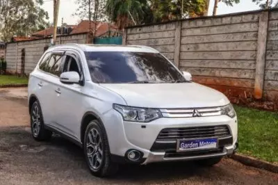 Mitsubishi Outlander GLX
