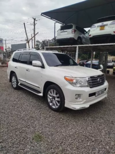Toyota Landcruiser ZX
