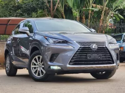 Lexus NX300h Hybrid