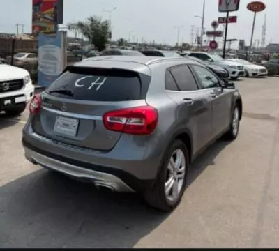 Mercedes-Benz GLA 250