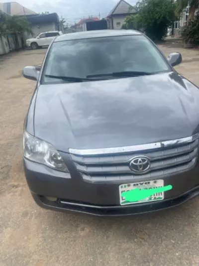 Toyota Avalon