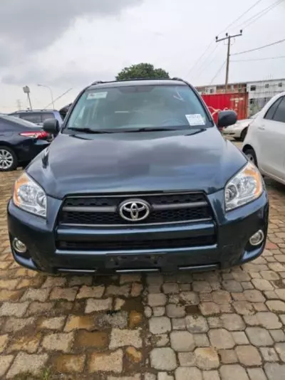 Toyota RAV 4