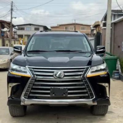 Lexus LX 570