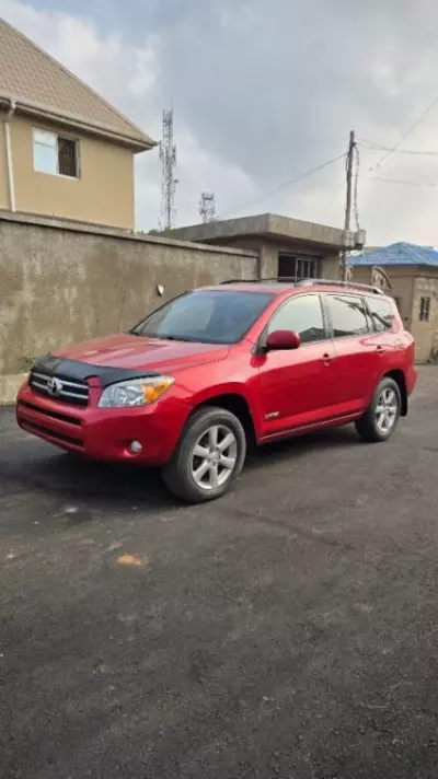 Toyota RAV 4