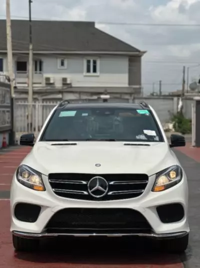 Mercedes-Benz GLE 350