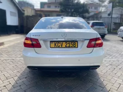 Mercedes-Benz E350
