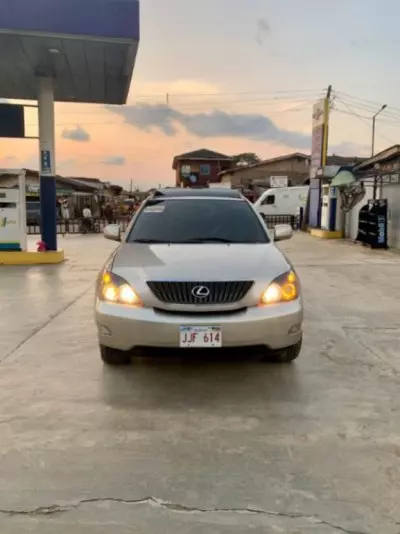 Lexus RX 330
