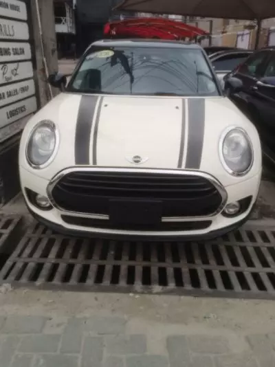 MINI Cooper Clubman