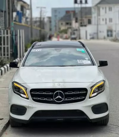 Mercedes-Benz GLA 250