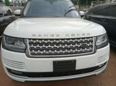 RANGE ROVER HSE LR4