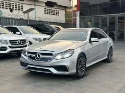 Mercedes-Benz E350