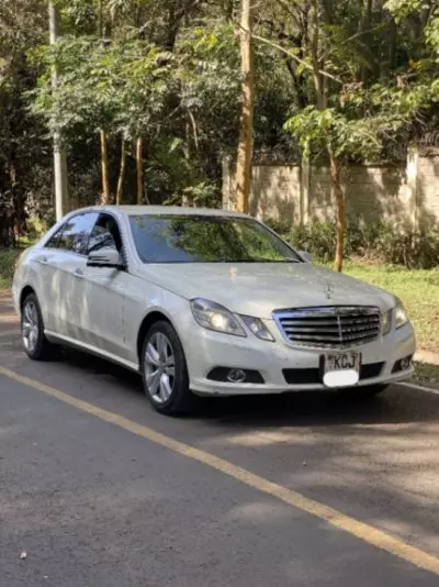 Mercedes-Benz E 250