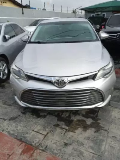 Toyota Avalon