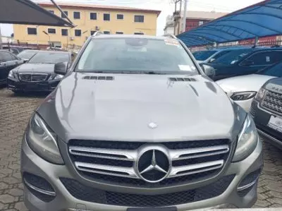 Mercedes-Benz GLE 350