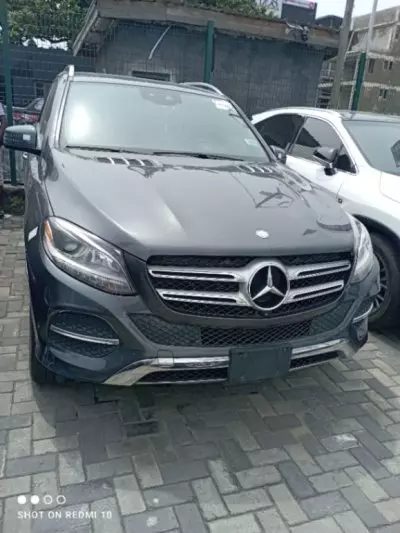 Mercedes-Benz GLE 350