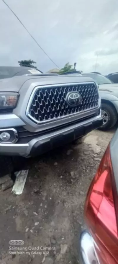 Toyota Tacoma