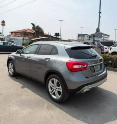 Mercedes-Benz GLA 250