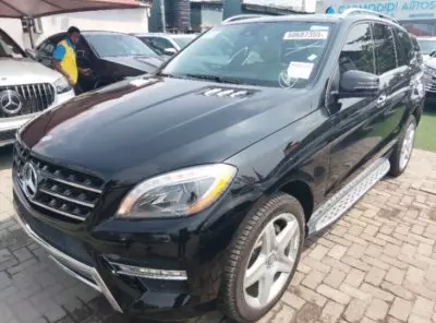 Mercedes-Benz ML 400