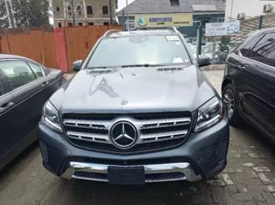 Mercedes-Benz GLS 450