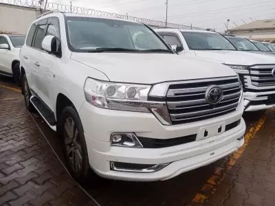 Toyota Landcruiser  V8