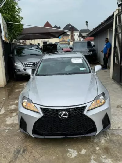Lexus IS 250