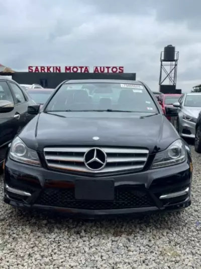 Mercedes-Benz C 300