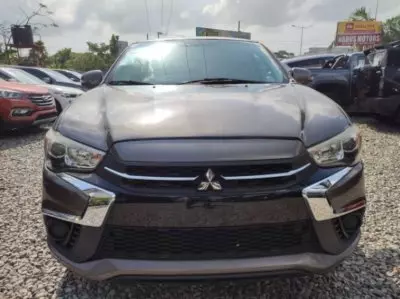 Mitsubishi Outlander Sport