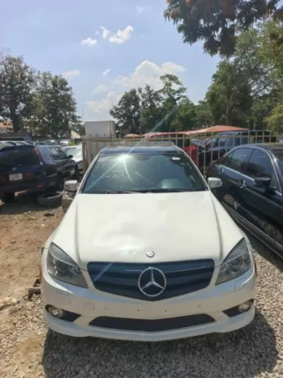 Mercedes-Benz C 350