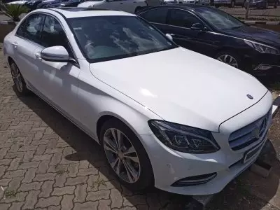 Mercedes-Benz C250