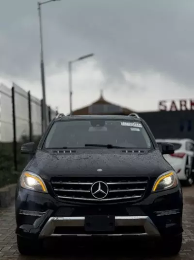Mercedes-Benz ML 400