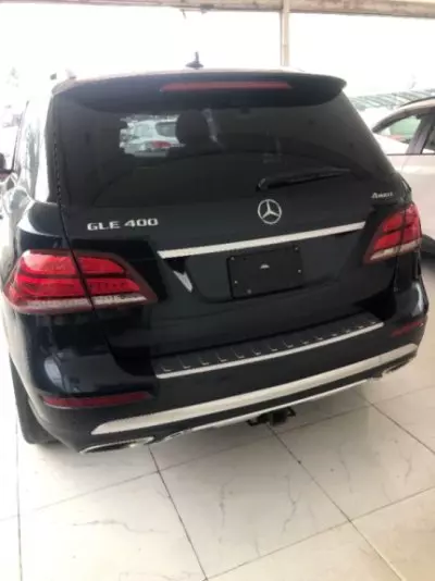 Mercedes-Benz GLE 400