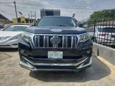 Toyota Landcruiser Prado