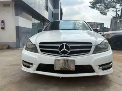Mercedes-Benz C250