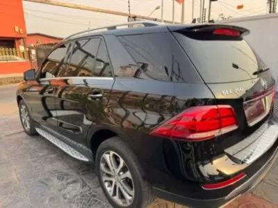 Mercedes-Benz GLE 350