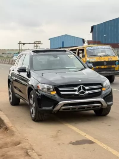 Mercedes-Benz GLC 300