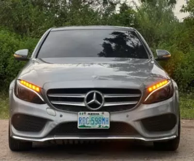 Mercedes-Benz C 400