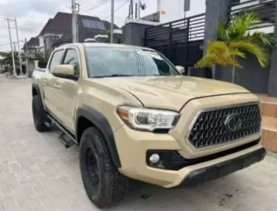 Toyota Tacoma