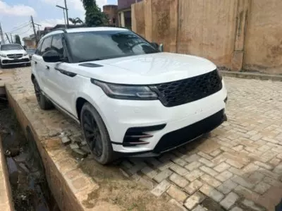 RANGE ROVER Vogue