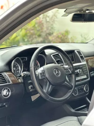 Mercedes-Benz ML 350