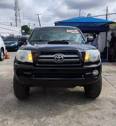 Toyota Tacoma