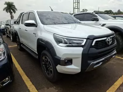 Toyota Hilux Revo