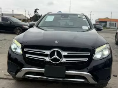 Mercedes-Benz GLC 300