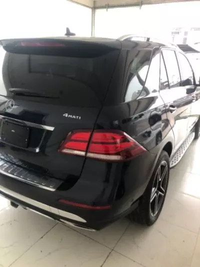 Mercedes-Benz GLE 400