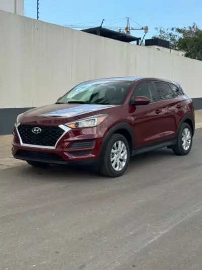 Hyundai TUCSON 2,0L BVM 4x2 GL