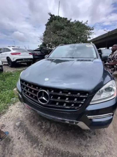 Mercedes-Benz ML 350