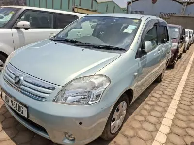 Toyota Raum