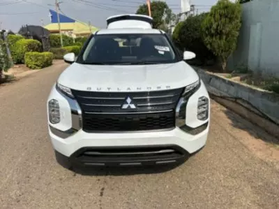 Mitsubishi New Outlander